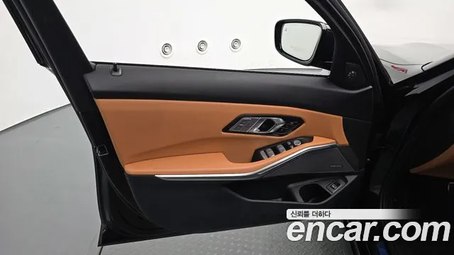 BMW 3 Series G20 — Фото автомобиля 13
