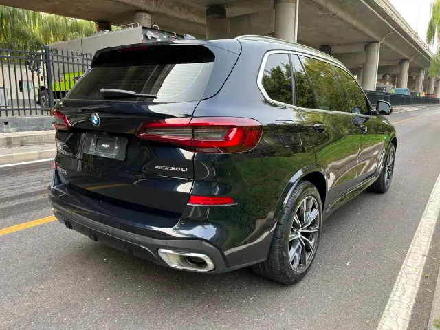 BMW X5 — Фото автомобиля 5
