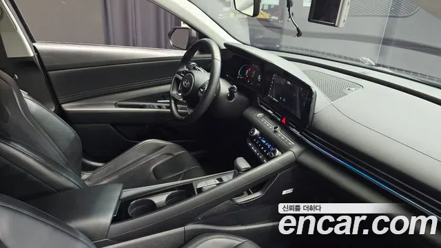 Hyundai Avante CN7 — Фото автомобиля 18