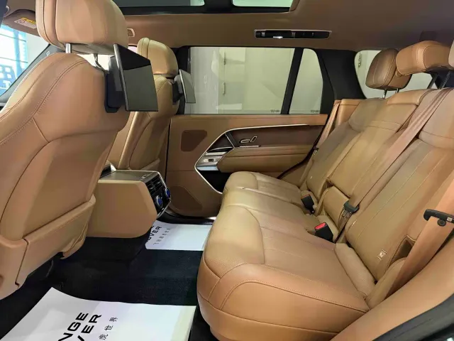 Land Rover Range Rover — Фото автомобиля 16