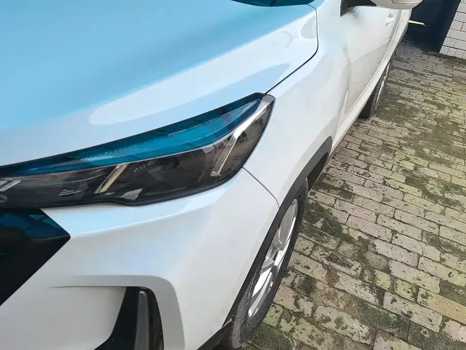 BAIC Beijing X3 2021 1.5T CVT Glory — Фото автомобиля 5