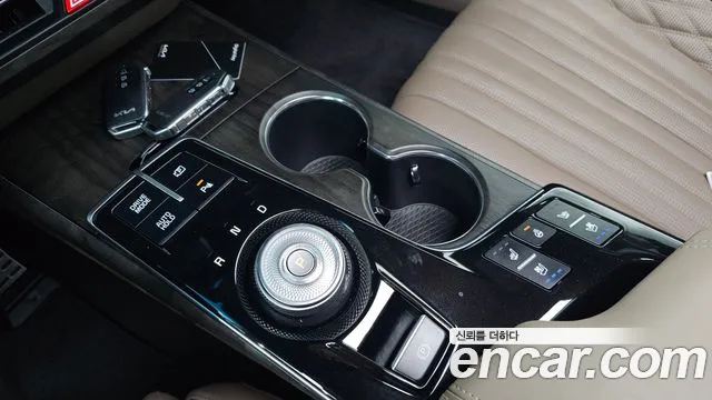 Kia K8 K8 Hybrid — Фото автомобиля 9