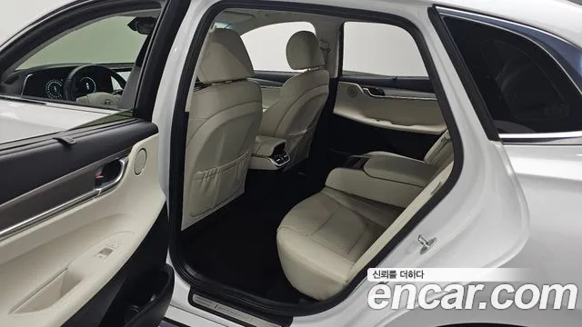 Hyundai Grandeur (New) Hybrid — Фото автомобиля 18