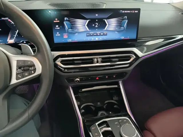 BMW 3 Series — Фото автомобиля 9