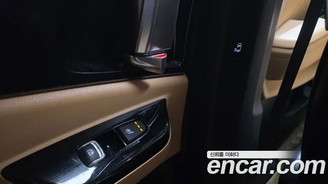 Kia Canival Carnival 4 поколение Дизель 9 мест Signature — Фото автомобиля 25