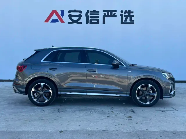 Audi Q3 — Фото автомобиля 9