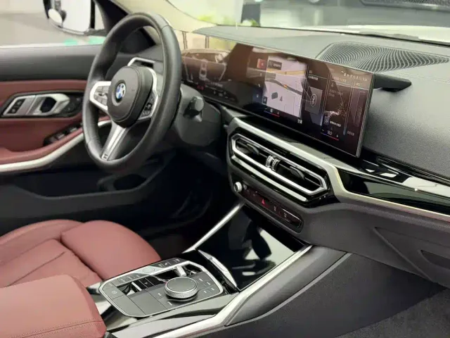 BMW 3 Series — Фото автомобиля 24