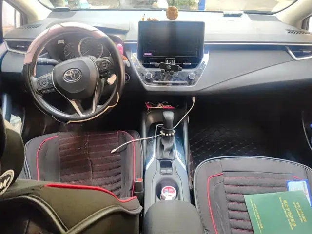 Toyota Corolla — Фото автомобиля 12