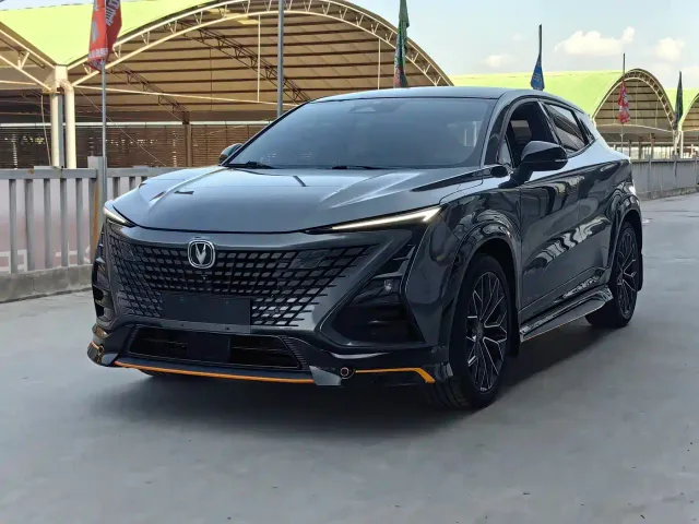 Фотография автомобиля — Changan UNI-T