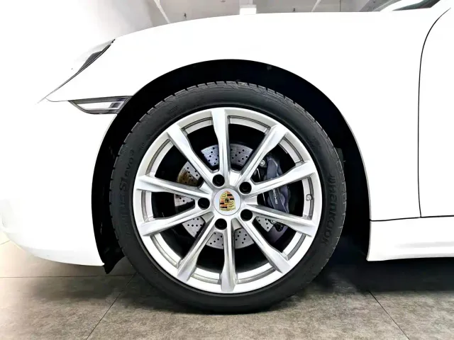 Porsche 718 — Фото автомобиля 19