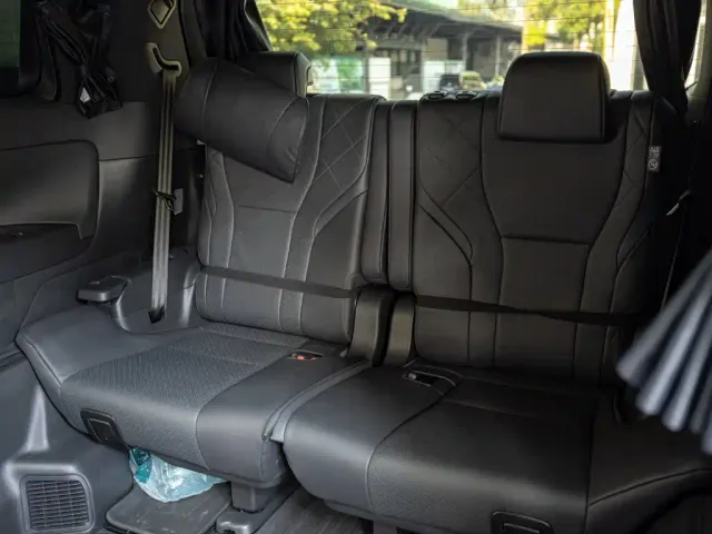 Toyota Alphard — Фото автомобиля 21