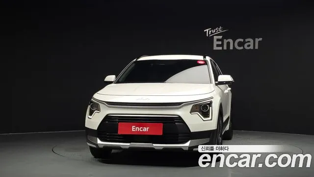 Kia Niro The All New Niro Prestige — Фото автомобиля 3