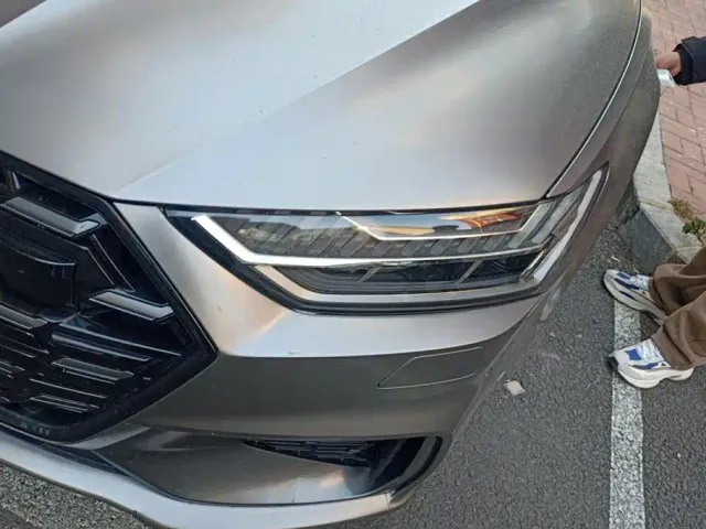 Audi A7L — Фото автомобиля 5