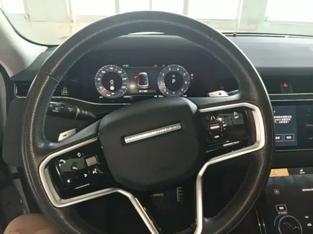 Land Rover Range Rover Evoque — Фото автомобиля 10