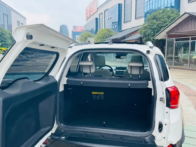 BYD Yuan Pro — Фото автомобиля 11