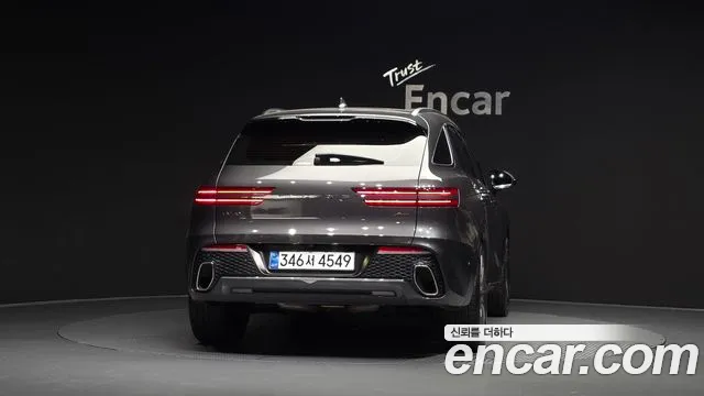 Genesis GV70 — Фото автомобиля 4