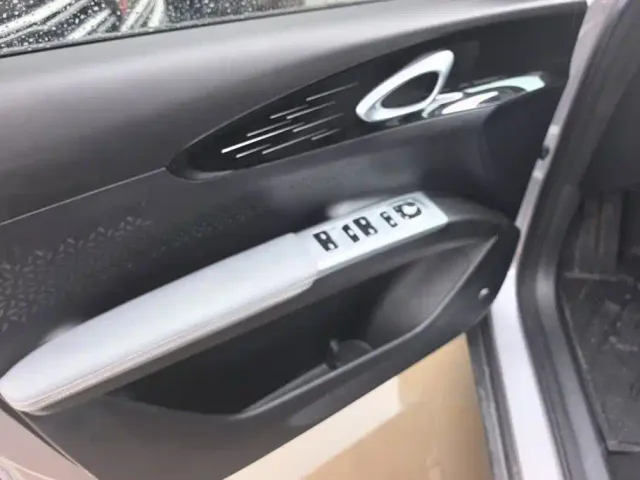 Geely Starry Wish — Фото автомобиля 6