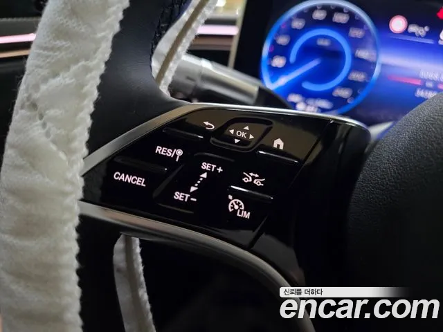 Mercedes-Benz EQS — Фото автомобиля 15