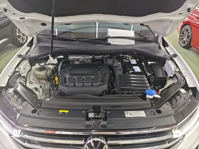 Volkswagen Tiguan L — Фото автомобиля 19