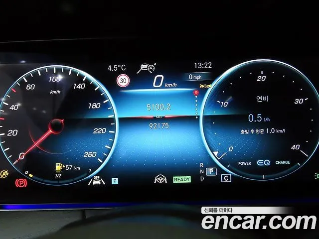Mercedes-Benz CLS-Class — Фото автомобиля 9