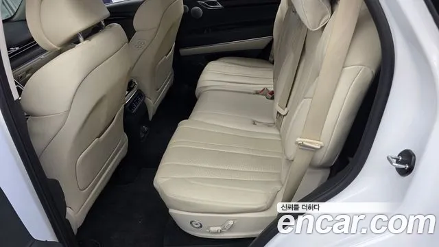 Genesis GV80 — Фото автомобиля 16