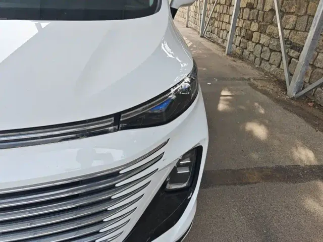 Bestune Besturn M9 — Фото автомобиля 23