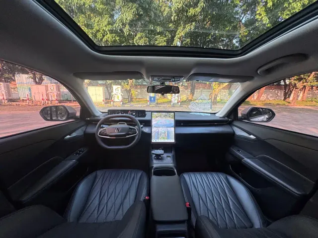 Changan Lamore — Фото автомобиля 11