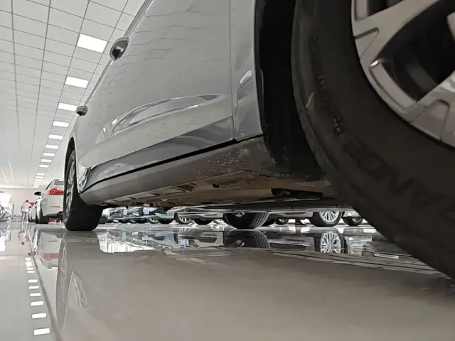 BYD Qin L — Фото автомобиля 20