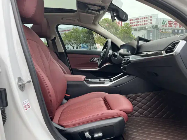BMW 3 Series — Фото автомобиля 24