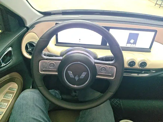 Wuling Bingo — Фото автомобиля 10