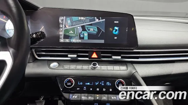 Hyundai Avante CN7 — Фото автомобиля 20