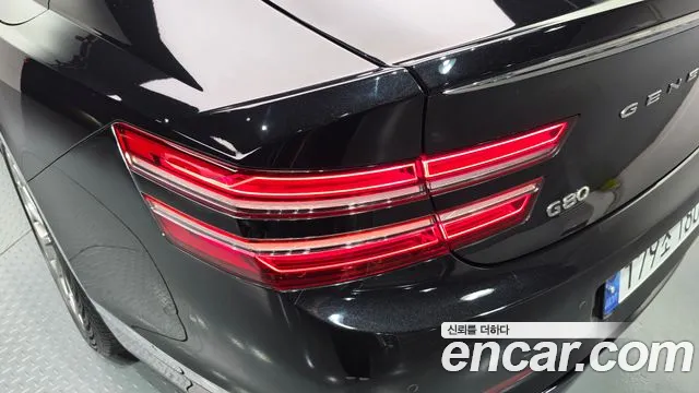 Genesis G80 Бензин 3.5 турбо AWD — Фото автомобиля 23