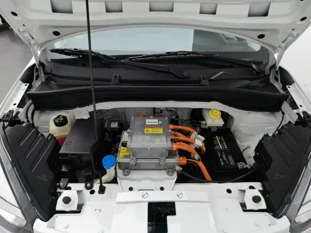 Roewe Clever — Фото автомобиля 6