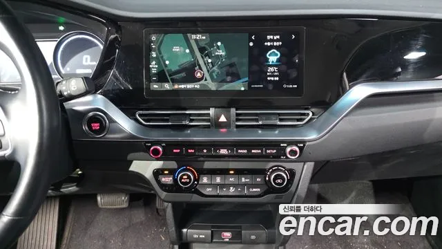 Kia Niro — Фото автомобиля 13