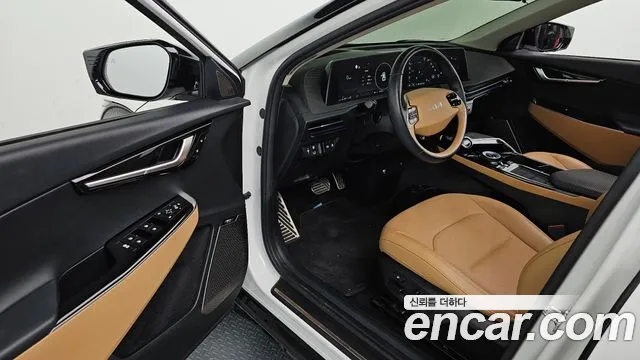 Kia EV6 — Фото автомобиля 15