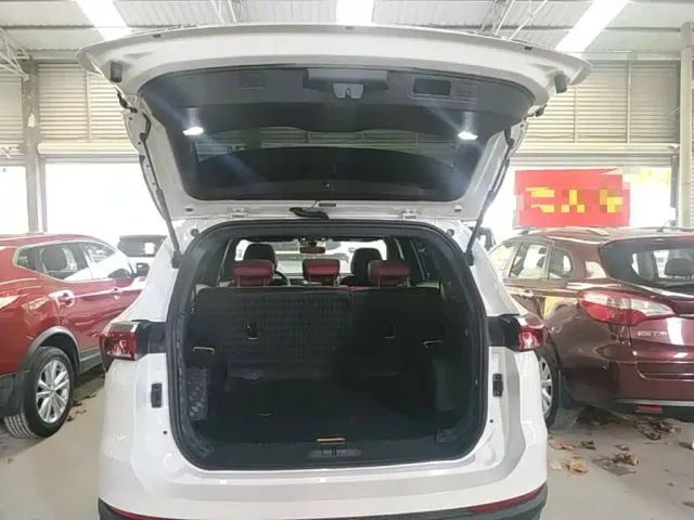 Jetour X70 Plus — Фото автомобиля 18