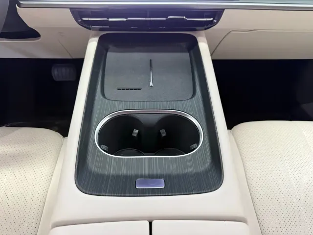 Dongfeng eπ 007 — Фото автомобиля 15