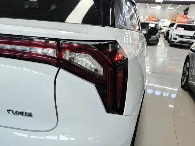 Geely Geometry E Firefly — Фото автомобиля 7