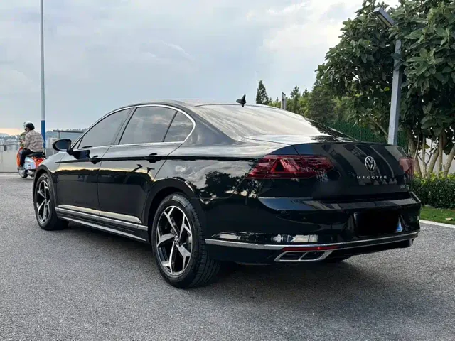 Volkswagen Magotan — Фото автомобиля 10