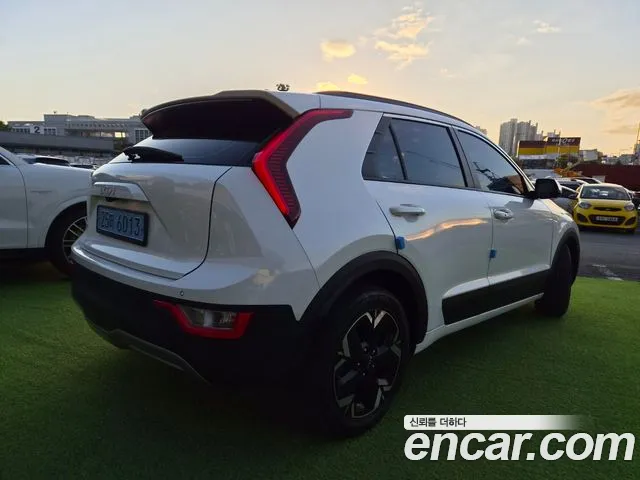 Kia Niro New — Фото автомобиля 3