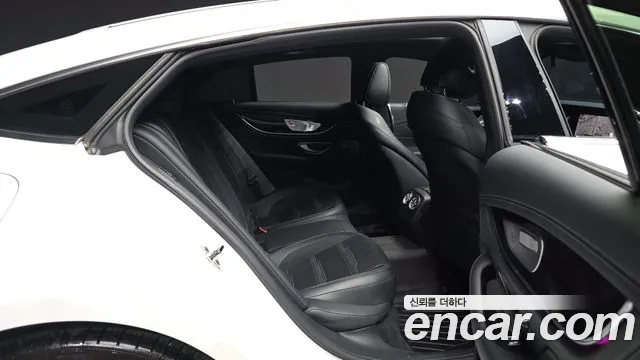 Mercedes-Benz AMG GT 4 двери 43 4MATIC+ — Фото автомобиля 12