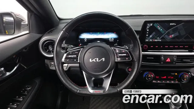 Kia K3 Generation 2 — Фото автомобиля 13