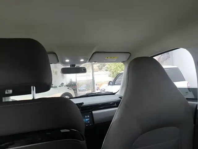 Leapmotor T03 — Фото автомобиля 17