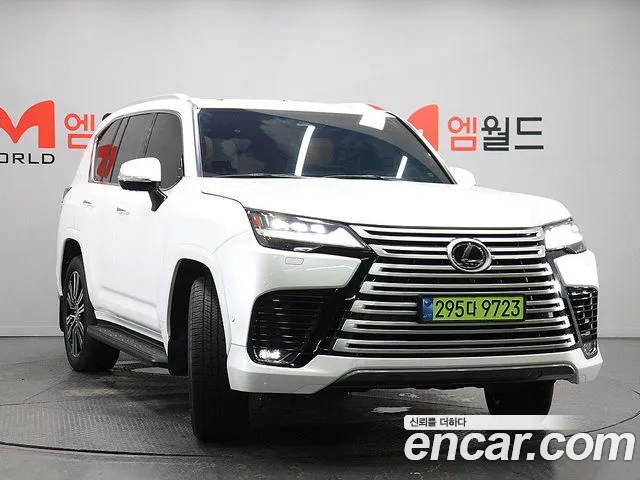 Lexus LX 4th Gen — Фото автомобиля 2