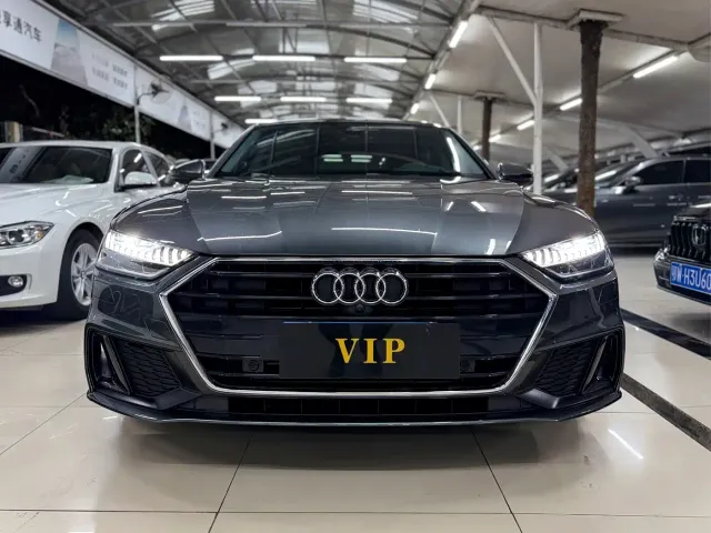 Audi A7 — Фото автомобиля 2