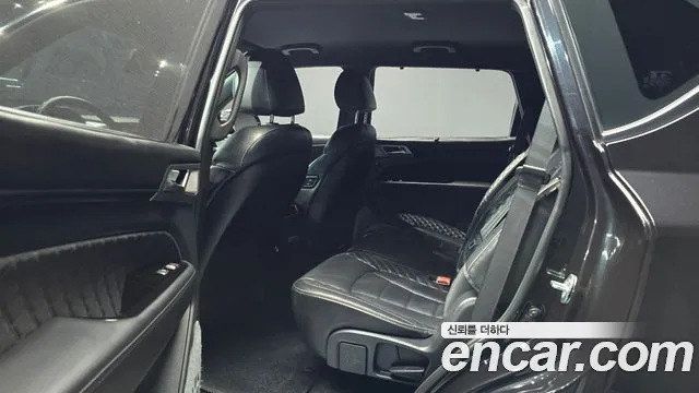 KG_Mobility_Ssangyong Rexton — Фото автомобиля 12