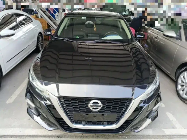Nissan Teana — Фото автомобиля 2