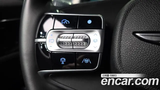 Genesis G90 Бензин 3.5 турбо AWD — Фото автомобиля 17