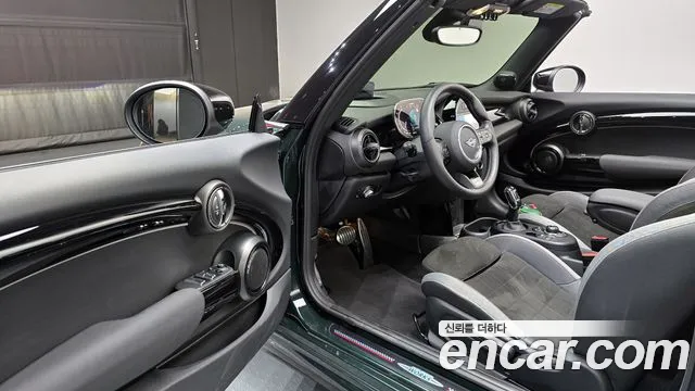 Mini Cooper Convertible — Фото автомобиля 11