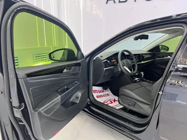 Volkswagen Passat — Фото автомобиля 9